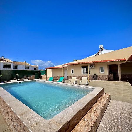 Albufeira Summer Villa 2 With Pool By Homing Kültér fotó