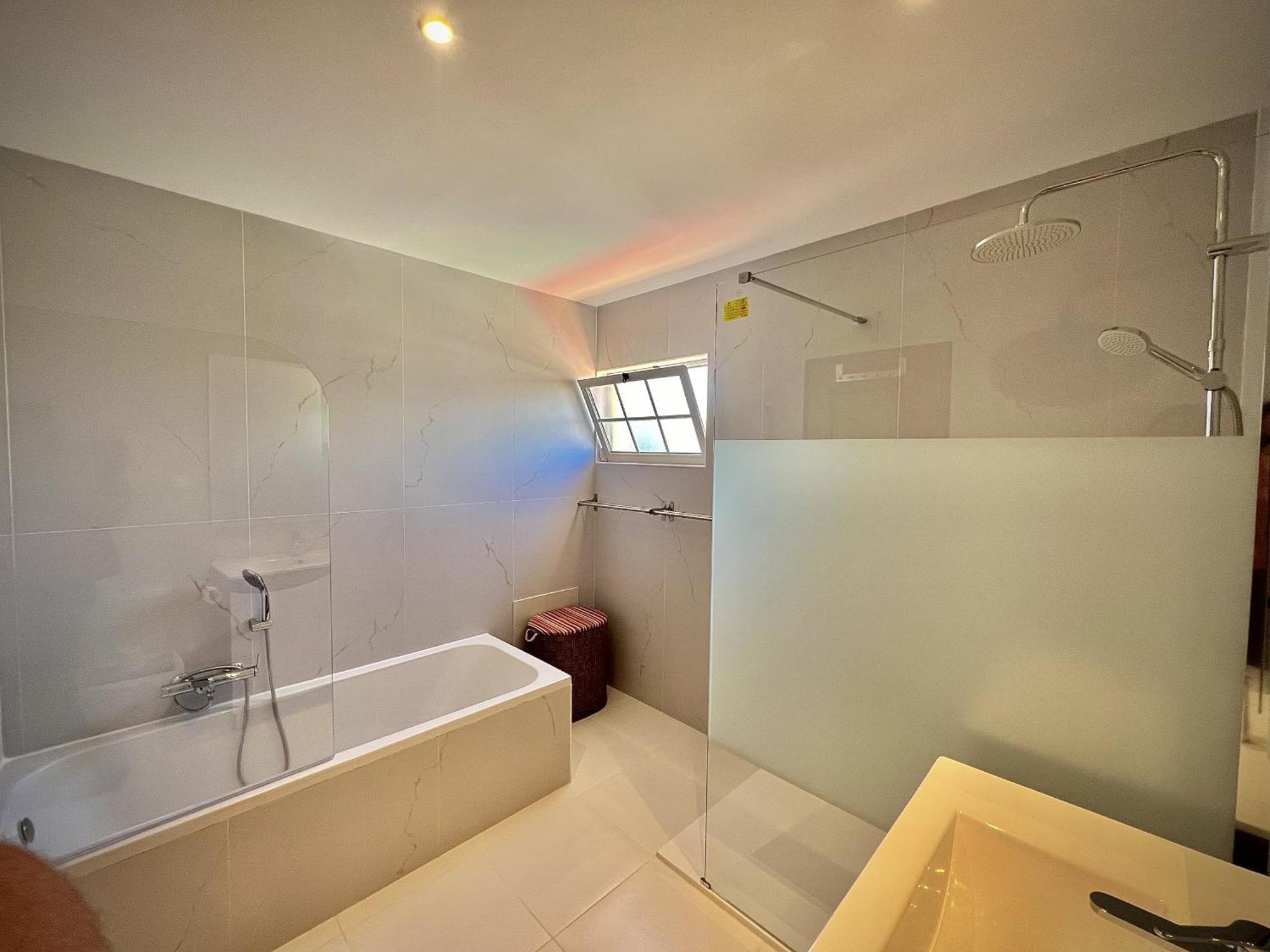 Albufeira Summer Villa 2 With Pool By Homing Kültér fotó